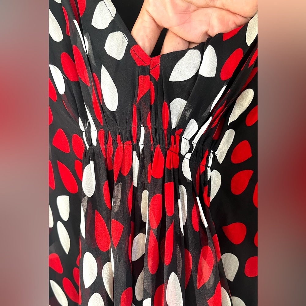 DIANE VON FURSTENBERG  Fleurette Silk Mini Dress Red White Floral Petals Sz. 4 - Picture 7 of 16